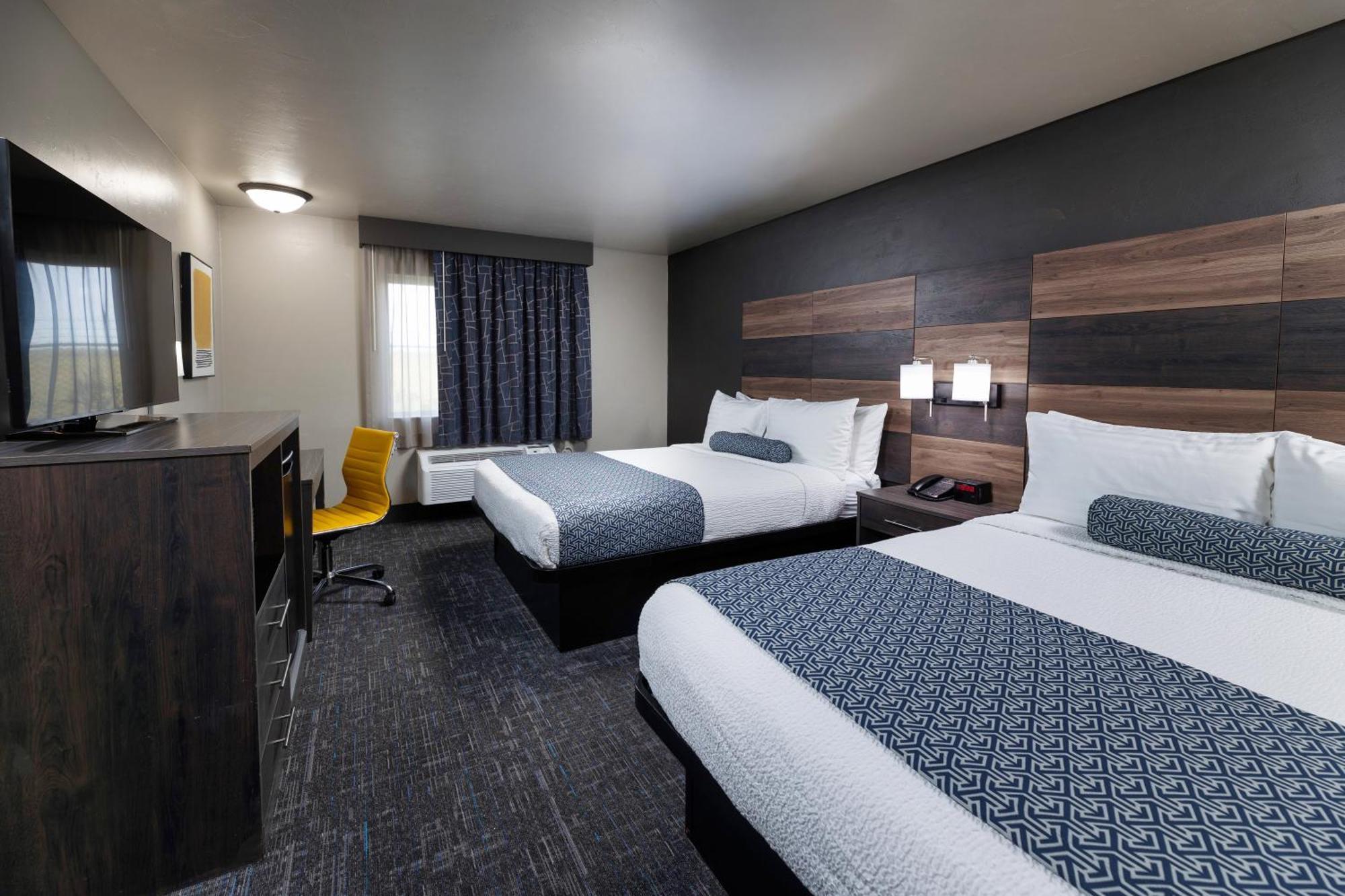 Hotel J Green Bay Bagian luar foto
